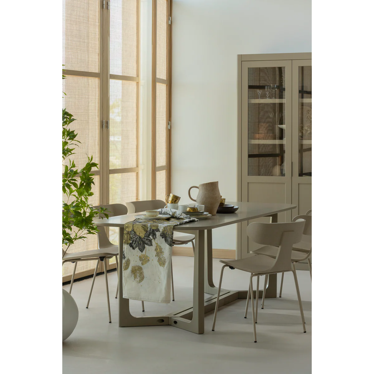 Ferion eettafel mango hout mud 240 x 90 x 76 cm