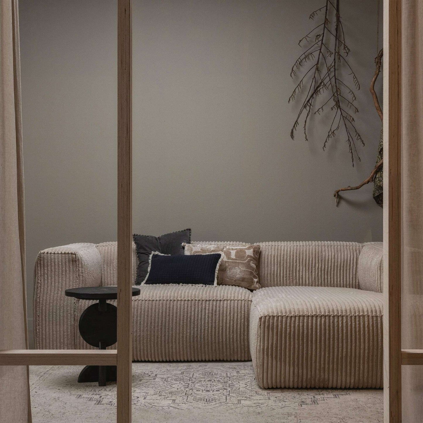 WOOOD Bean chaise longue rechts grove ribstof travertin