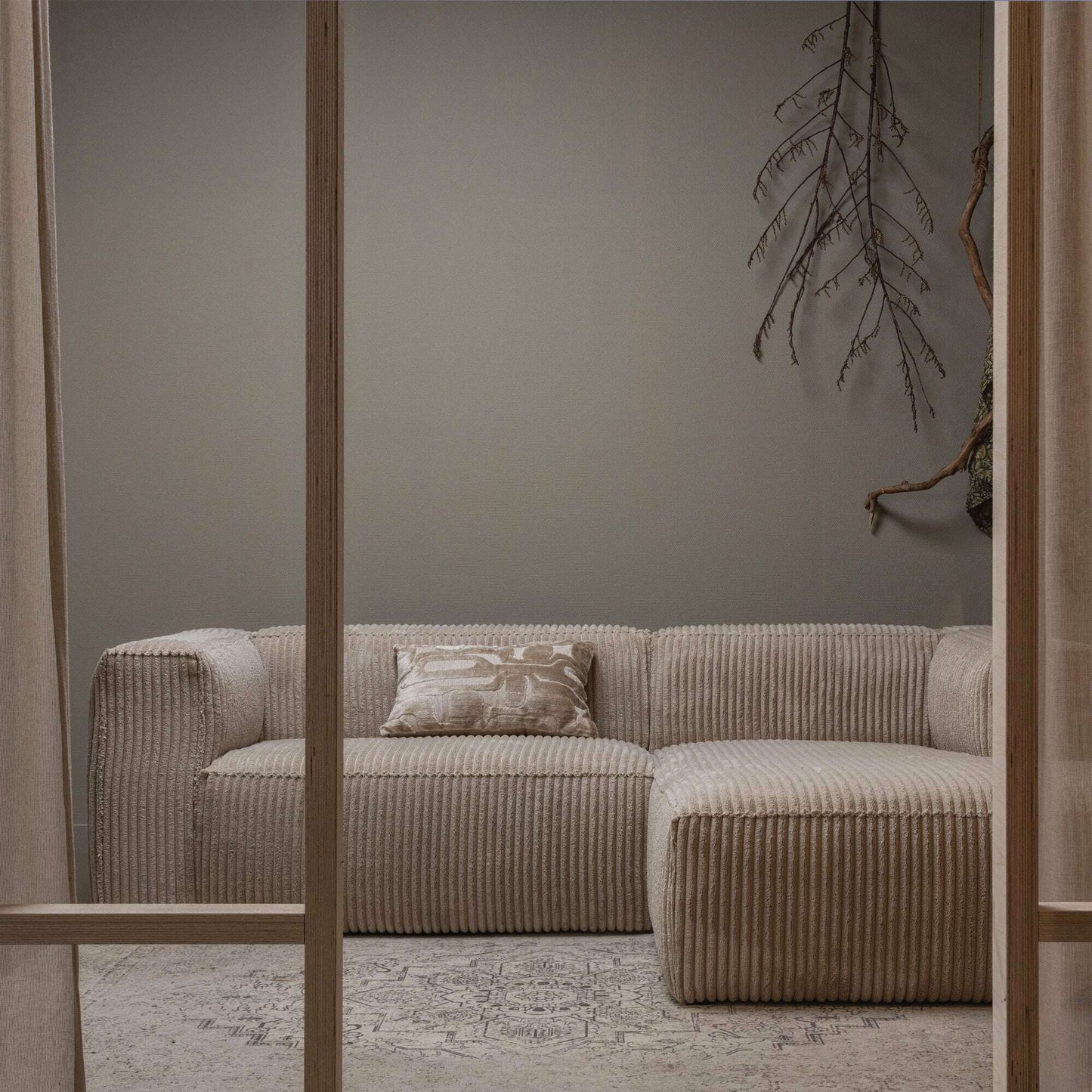 WOOOD Bean chaise longue rechts grove ribstof travertin