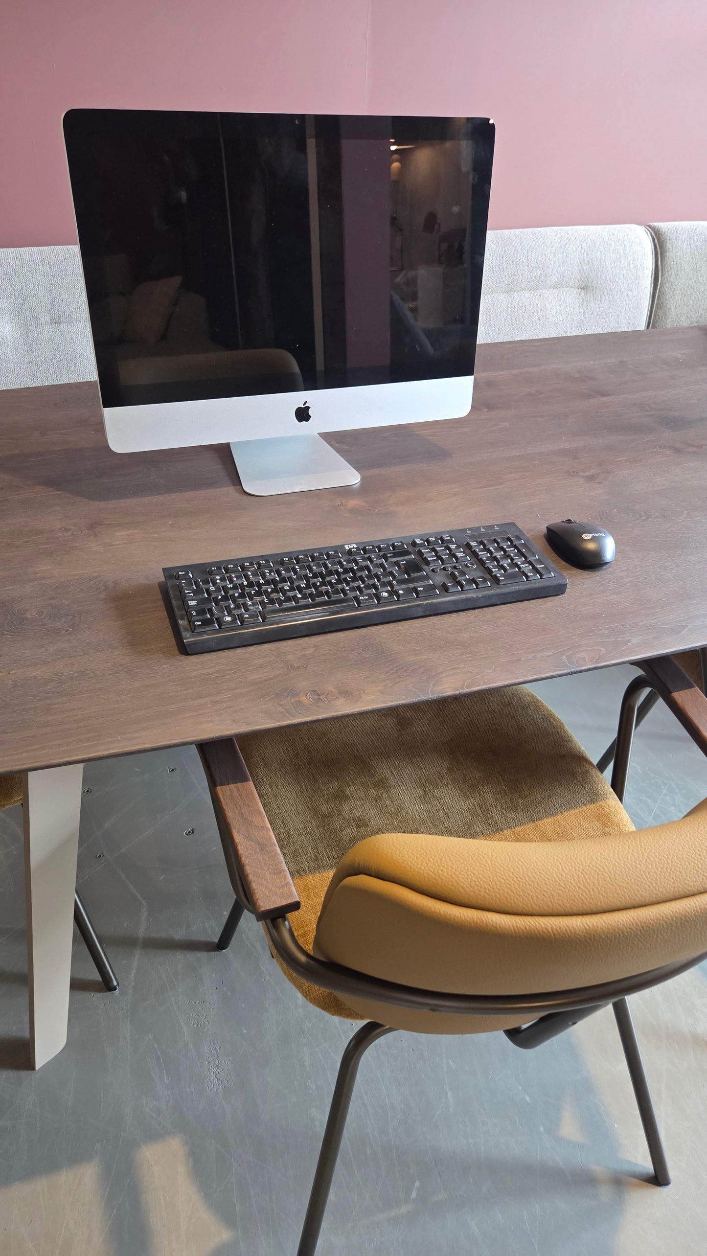 Apple scherm incl. toetsenbord en muis