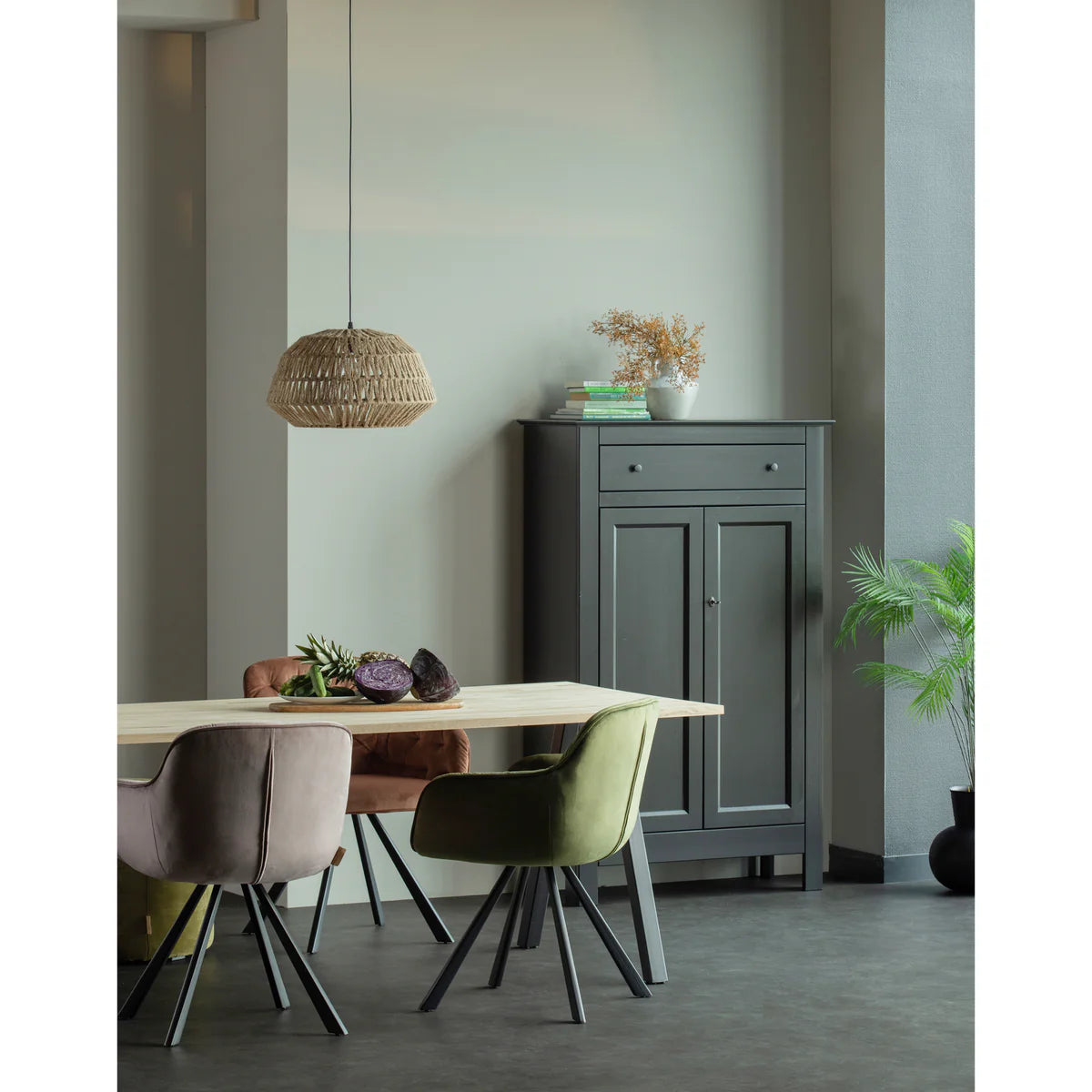 Tafel eiken naturel 180x90 cm onderstel zwarte poot