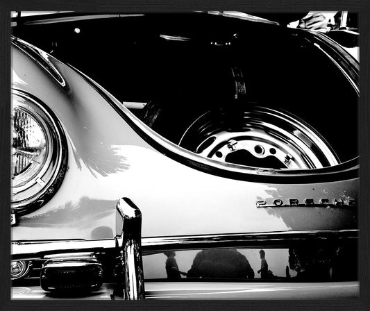 Fotolijst View of a Classic Stone Grey Porsche 50x60cm