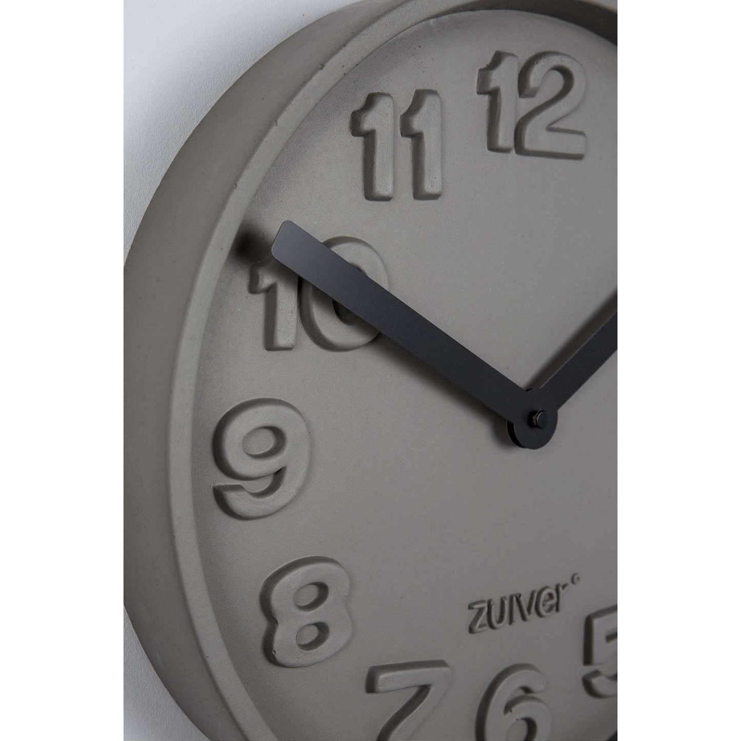 Zuiver klok concrete time zwart Ø31,6 x 5,5 cm